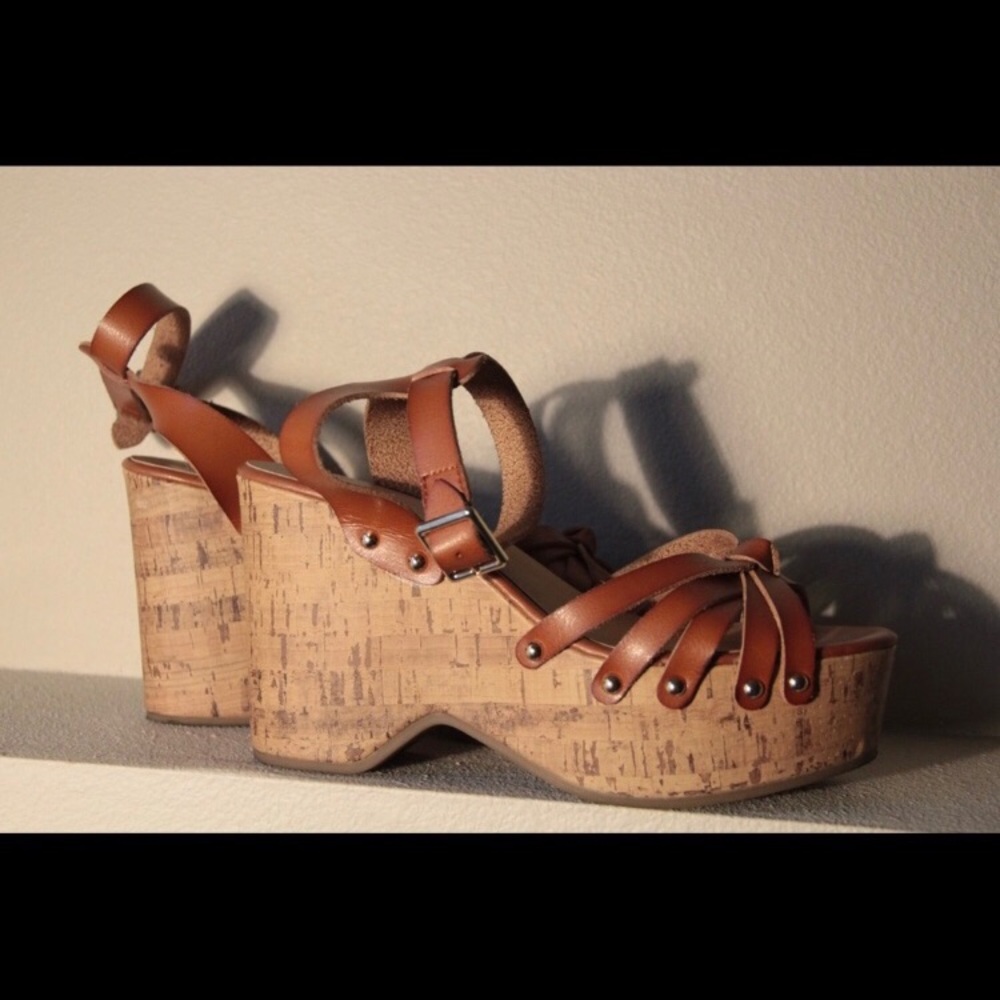 cork & faux leather wedges